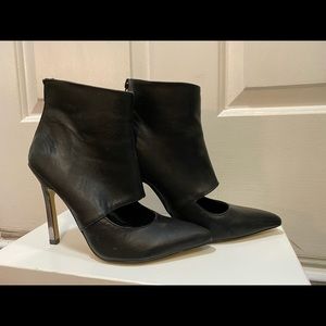 Black Cut Out Booties!